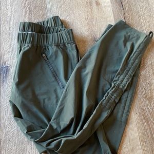 Athletes Aspire Joggers